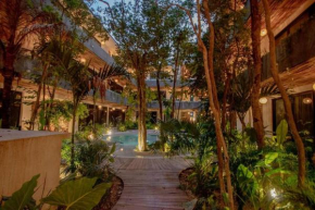 Heavenly Mayan Escape